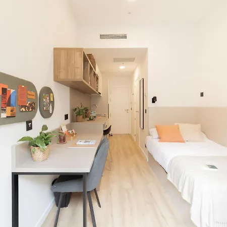 Yugo Pamplona Apartment Exterior photo