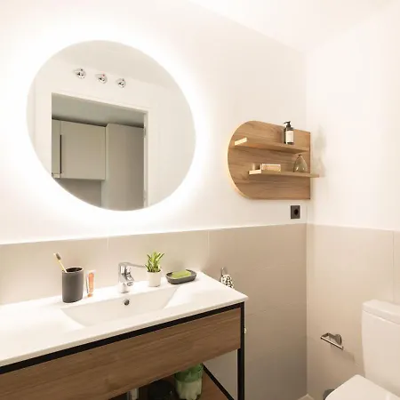 Yugo Pamplona Apartment Exterior photo