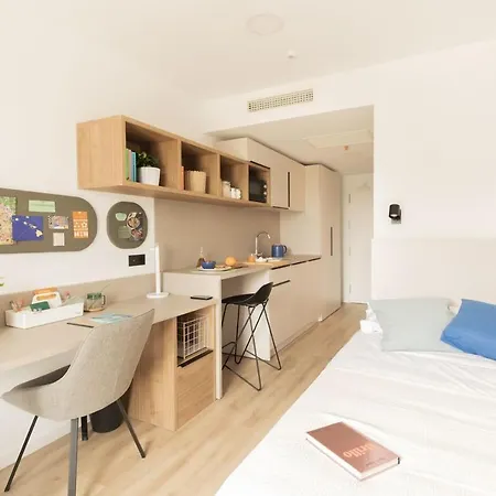 Yugo Pamplona Apartment Exterior photo
